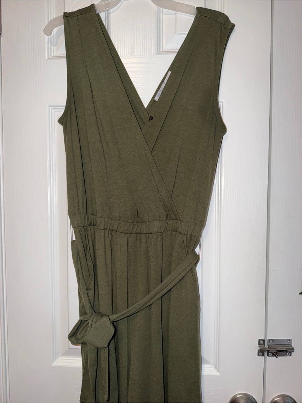 Women’s Olive Green V-Neck Tie Jumpsuit